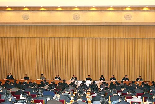 1月24日，2013年全國環境保護工作會議在京召開，環境保護部部長周生賢出席并講話。 中國環境報記者王亞京攝