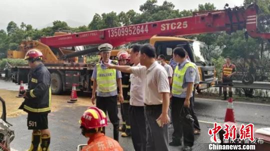 圖為事故現場 肇慶交警供圖 攝