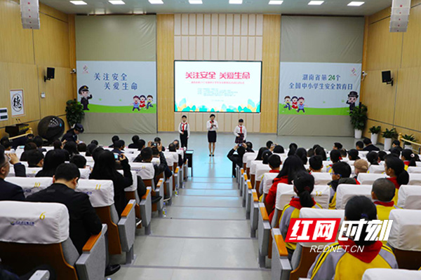 微信圖片_20190325132712.jpg 微信圖片_20190325132712.jpg