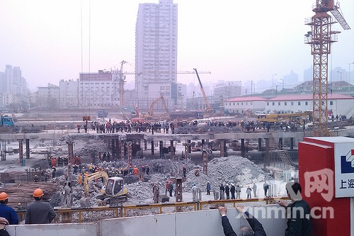 上海建筑工地發生坍塌事故致2死3傷(組圖)